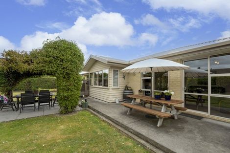 Photo of property in 11 Church Street, Oxford, 7430