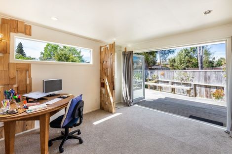 Photo of property in 49 Matuku Street, Two Mile Bay, Taupo, 3330