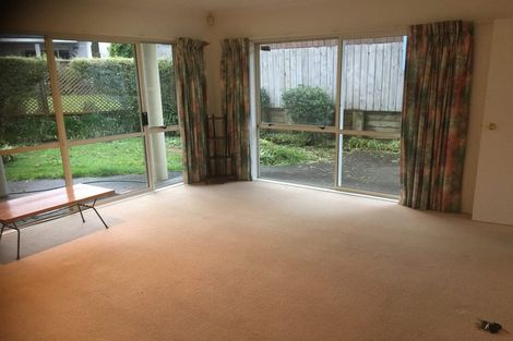 Photo of property in 51 James Evans Drive, Northcote, Auckland, 0627