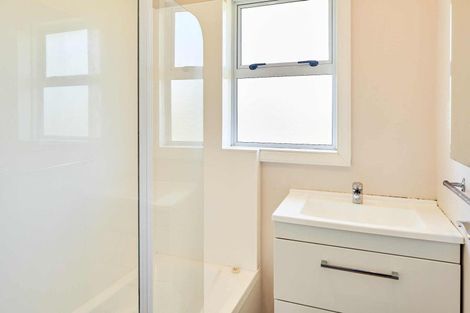 Photo of property in 7 Massey Street, Elderslea, Upper Hutt, 5018