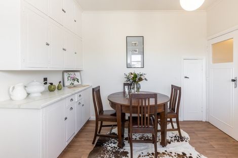 Photo of property in 541b Marine Parade, Napier South, Napier, 4110