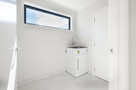 Photo of property in 60 Scenic Rise, Rototuna North, 3281