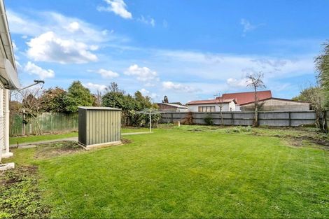Photo of property in 42 Pitcairn Crescent, Bryndwr, Christchurch, 8053