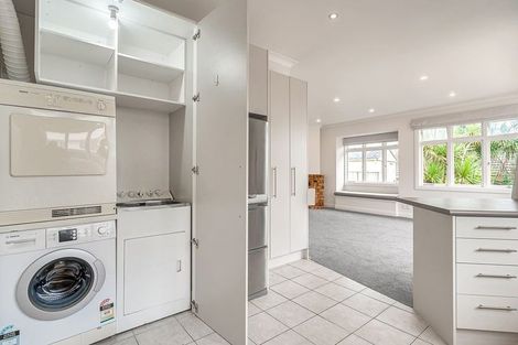 Photo of property in 45 Kiwi Road, Point Chevalier, Auckland, 1022