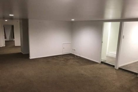 Photo of property in 9 Kelvyn Grove, Hillpark, Auckland, 2102