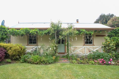 Photo of property in 22 High Street, Kakanui, Oamaru, 9495