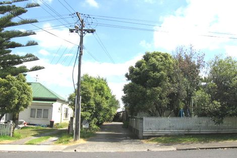 Photo of property in 11a Golf Avenue, Otahuhu, Auckland, 1062