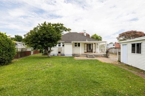 Photo of property in 14 Haultain Street, Fairfield, Hamilton, 3214