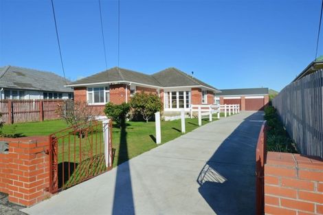Photo of property in 14 Bournemouth Crescent, Aranui, Christchurch, 8061