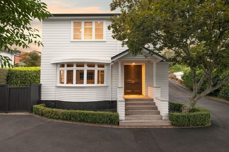 Photo of property in 34 Banbury Crescent, Fairfield, Hamilton, 3214