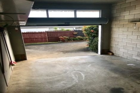 Photo of property in 3/5 Dodson Avenue, Milford, Auckland, 0620