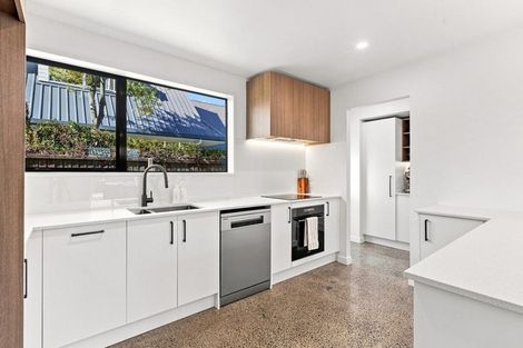 Photo of property in 18 Briarmont Street, Avondale, Christchurch, 8061
