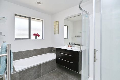 Photo of property in 2 Foxton Drive, Kaiapoi, 7630