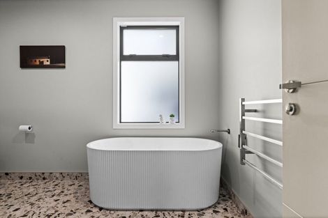 Photo of property in 26 Rochfort Road, Havelock North, 4130