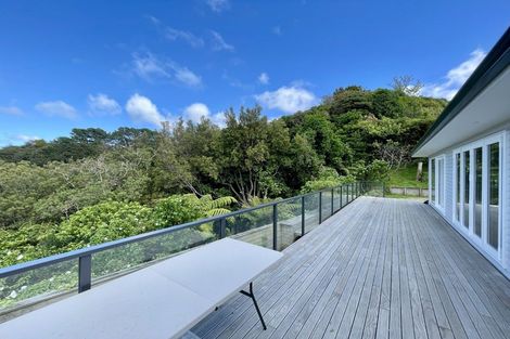 Photo of property in 15 Dowse Drive, Maungaraki, Lower Hutt, 5010