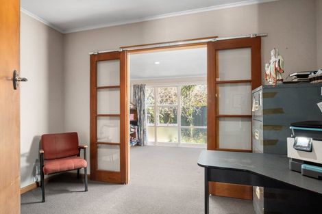 Photo of property in 28 Leon Street, Riverdale, Gisborne, 4010