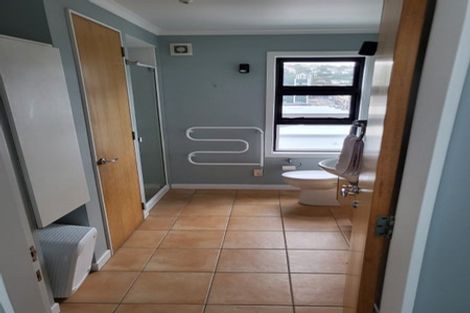 Photo of property in Endeavour Apartments, 5/125 Thorndon Quay, Pipitea, Wellington, 6011