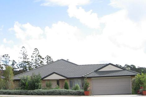 Photo of property in 38 Summerland Drive, Henderson, Auckland, 0612