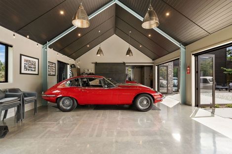 Photo of property in 8 Pendeen Crescent, Jacks Point, Queenstown, 9371