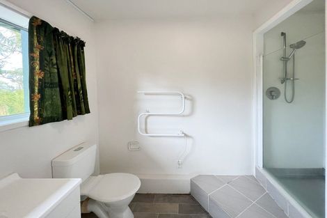 Photo of property in 13 Dunraven Place, Torbay, Auckland, 0630