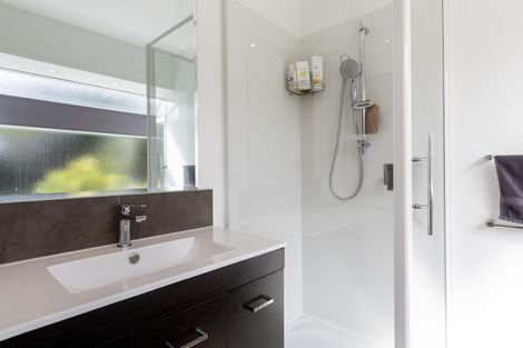 Photo of property in 32 Sherwood Street, Bellevue, Tauranga, 3110