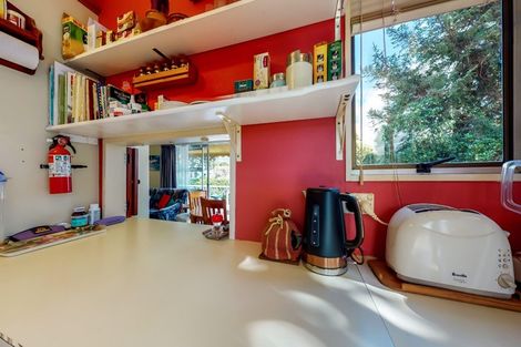 Photo of property in 70a Kings Crescent, Hutt Central, Lower Hutt, 5010