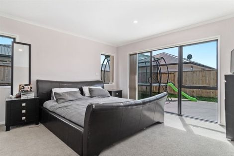 Photo of property in 6 Rotomanu Place, Pyes Pa, Tauranga, 3112