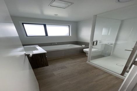 Photo of property in 18 Coopworth Road, Jacks Point, 9371