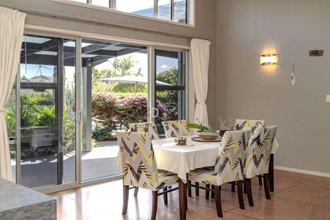 Photo of property in 4 Cochrane Drive, Kerikeri, 0230
