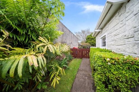 Photo of property in 14 Cowling Road, Hurdon, New Plymouth, 4310