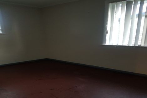 Photo of property in 1 Salas Place, Papakura, 2110