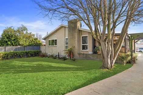 Photo of property in 41 Burnside Crescent, Burnside, Christchurch, 8053