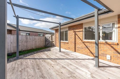 Photo of property in 48 Catalina Drive, Melville, Hamilton, 3206