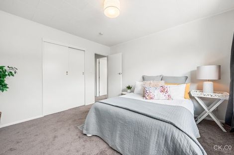 Photo of property in 1/31 Gemstone Drive, Birchville, Upper Hutt, 5018