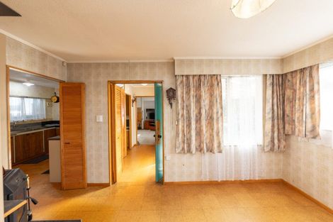 Photo of property in 37 Punga Street, Tangimoana, 4822