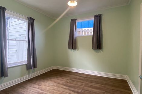 Photo of property in 8 Thomson Street, Lookout Point, Dunedin, 9011