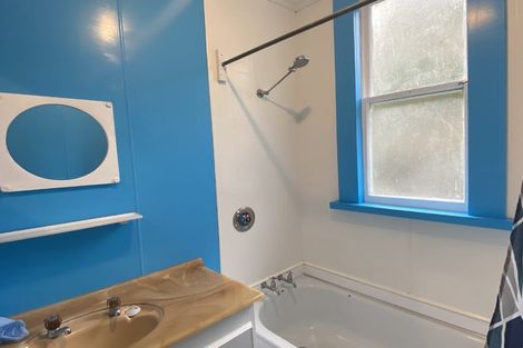 Photo of property in 8 Thomson Street, Lookout Point, Dunedin, 9011