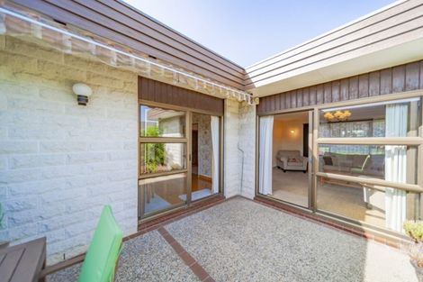 Photo of property in 34 Perry Crescent, Greenmeadows, Napier, 4112