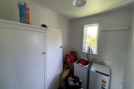 Photo of property in 160 Seaview Road, Westown, New Plymouth, 4310