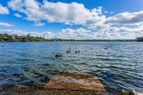 Photo of property in 7 Eric Price Avenue, Takapuna, Auckland, 0620