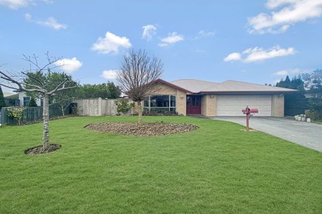 Photo of property in 2 Rooney Place, Aidanfield, Christchurch, 8025