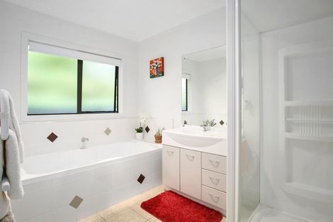 Photo of property in 11a Fairburn Place, Leamington, Cambridge, 3432