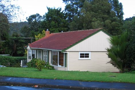 Photo of property in 23 Rimutaka Place, Titirangi, Auckland, 0604