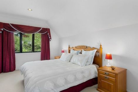 Photo of property in 11 Elmira Place, Browns Bay, Auckland, 0630