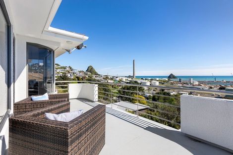 Photo of property in 12c Parris Street, Moturoa, New Plymouth, 4310