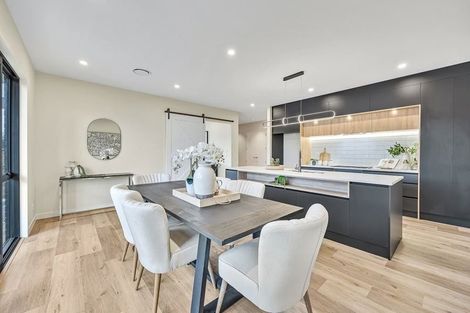 Photo of property in 4 Wheki Place, Swanson, Auckland, 0614