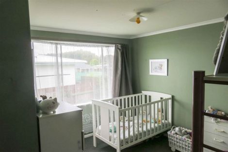 Photo of property in 6 Paisley Street, Kew, Invercargill, 9812