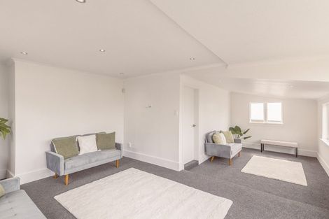 Photo of property in 24 Voelas Road, Lyttelton, 8082