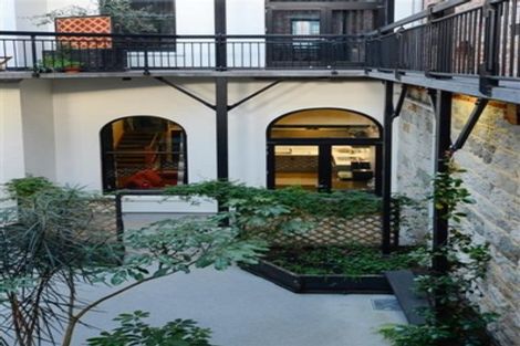 Photo of property in 3/5 Jetty Street, Dunedin Central, Dunedin, 9016