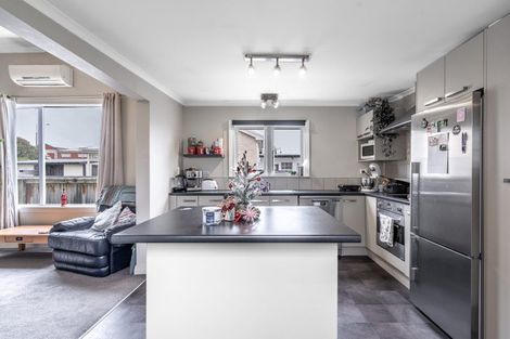 Photo of property in 12 Avenal Street, Avenal, Invercargill, 9810